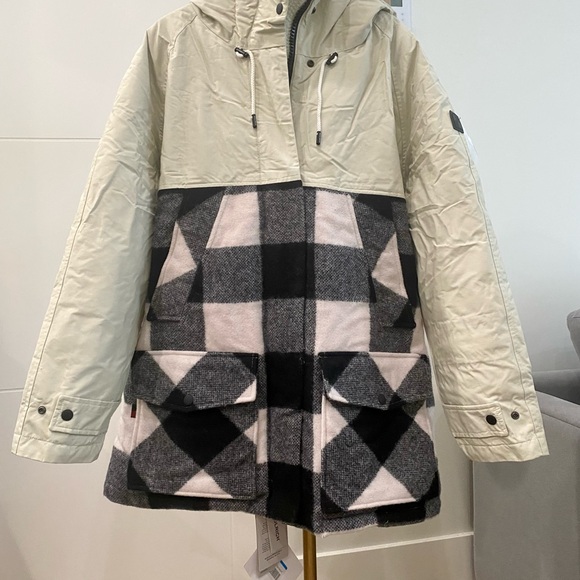 Woolrich buffalo check Tundra down jacket New - Picture 9 of 14